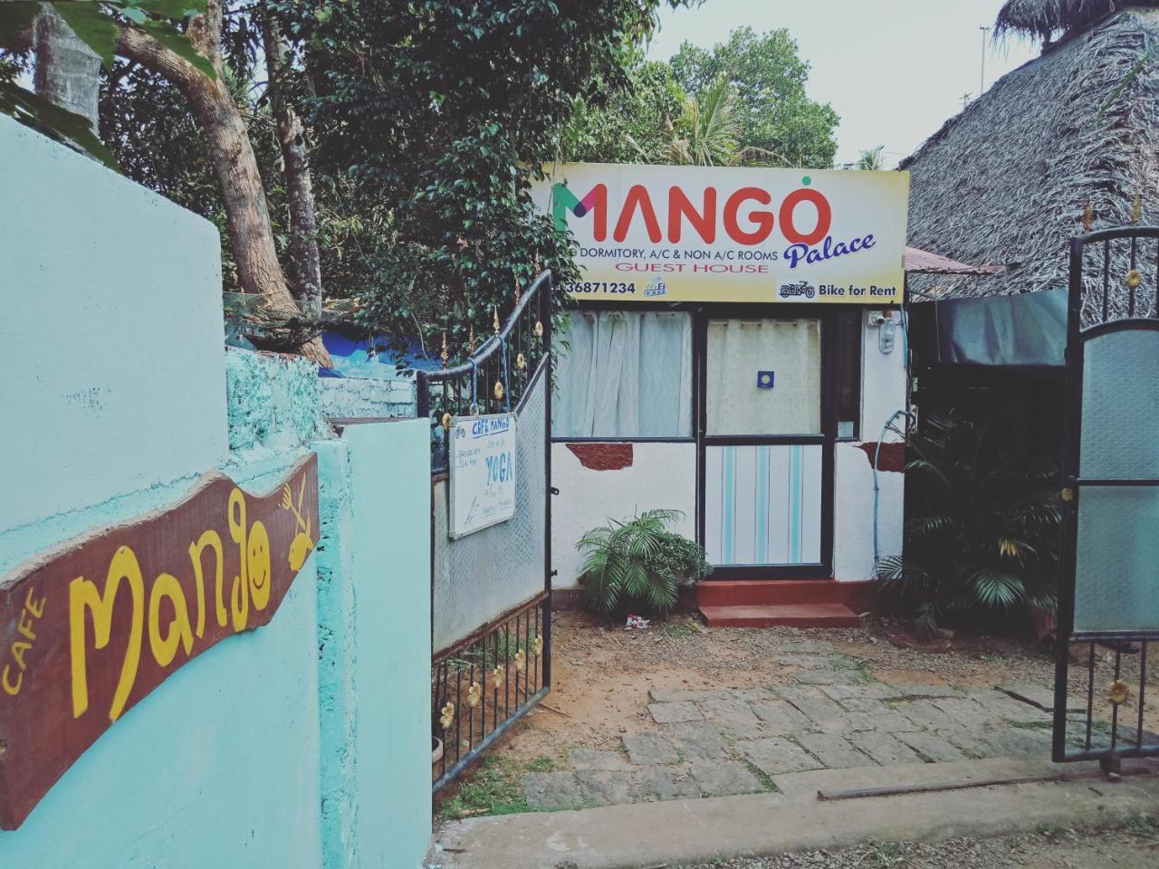 Mango Palace Hotell Varkala Exteriör bild